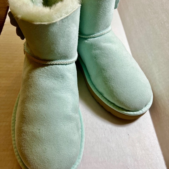 New Mint UGG Boots FREE SHIPPING - Picture 3 of 13